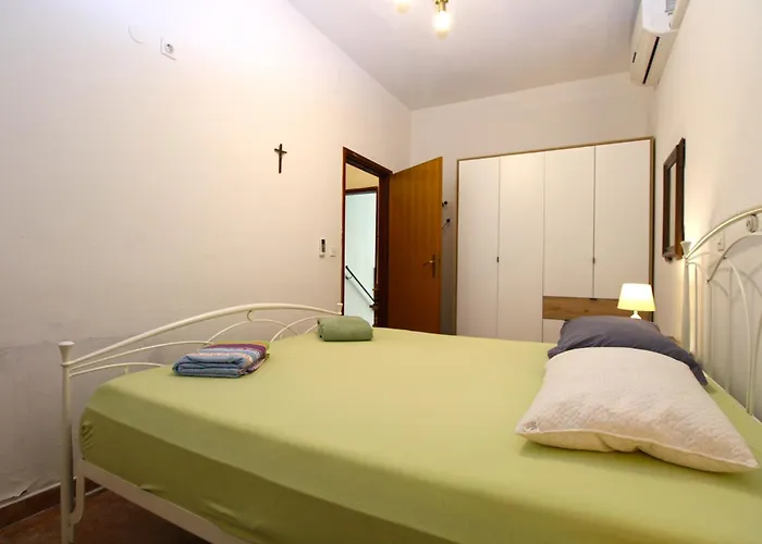 Kada 1571 Lejlighed *